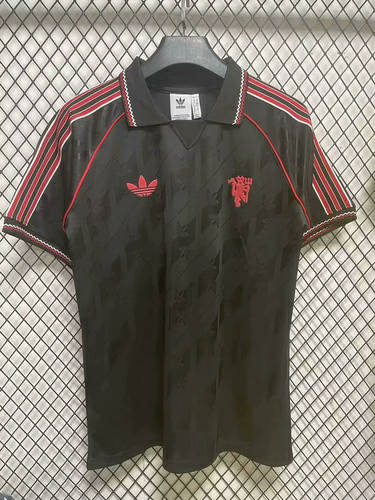 Man United Retro Soccer Jerseys