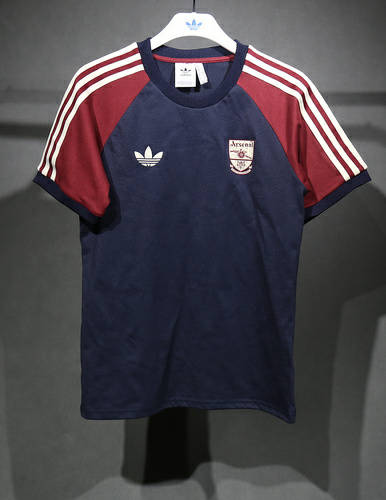 25-26 Arsenal Retro Soccer Jerseys 