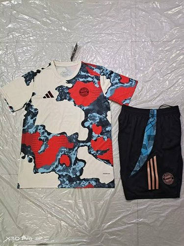 25-26 Bayern Training Soccer Suit 