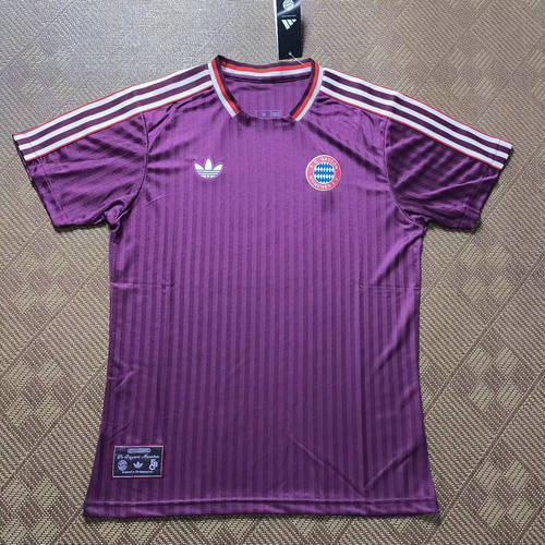 25-26 Bayern Soccer Jerseys 