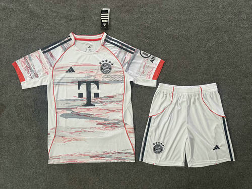 25-26 Bayern Away Cheap Soccer Jerseys 