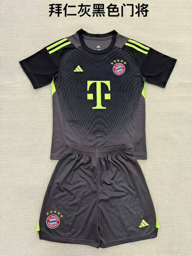25-26 Bayern Goalkeeper Kids Cheap Soccer Jerseys