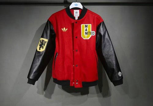 Man United Coat Yupo