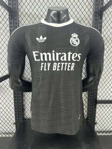 25-26 Real Madrid Goalkeeper Player Version Cheap Soccer Jerseys