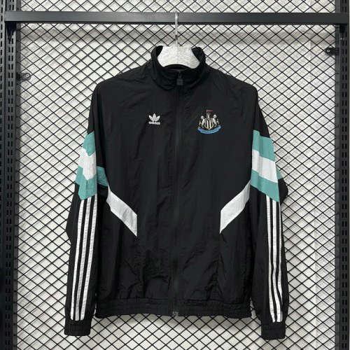 25-26 Newcastle United Windbreaker Jackets
