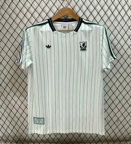 25/26 Liverpool FC Terrace Icons Stripe Jersey