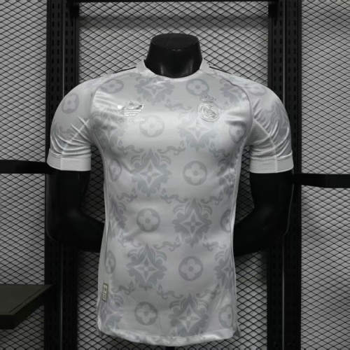 25-26 Real Madrid Special Player Version Cheap Soccer Jerseys