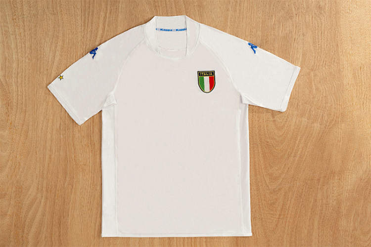 2002 Italy Away Retro Cheap Soccer Jerseys