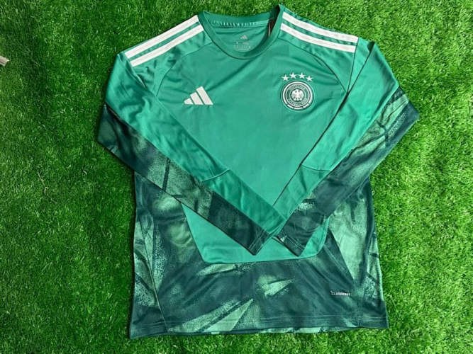 25-26 Germany Goalkeeper Cheap Soccer Jerseys