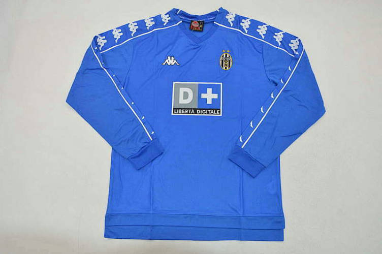 99-00 Juventus Away Retro