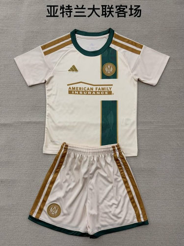 26-27 Atalanta Away Cheap Soccer Jerseys and shorts