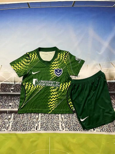 26-27 Portsmouth Goalkeeper Kids Cheap Soccer Jerseys and shorts