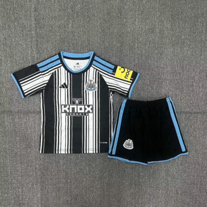 26-27 Newcastle United Home Kids Cheap Soccer Jerseys and shorts